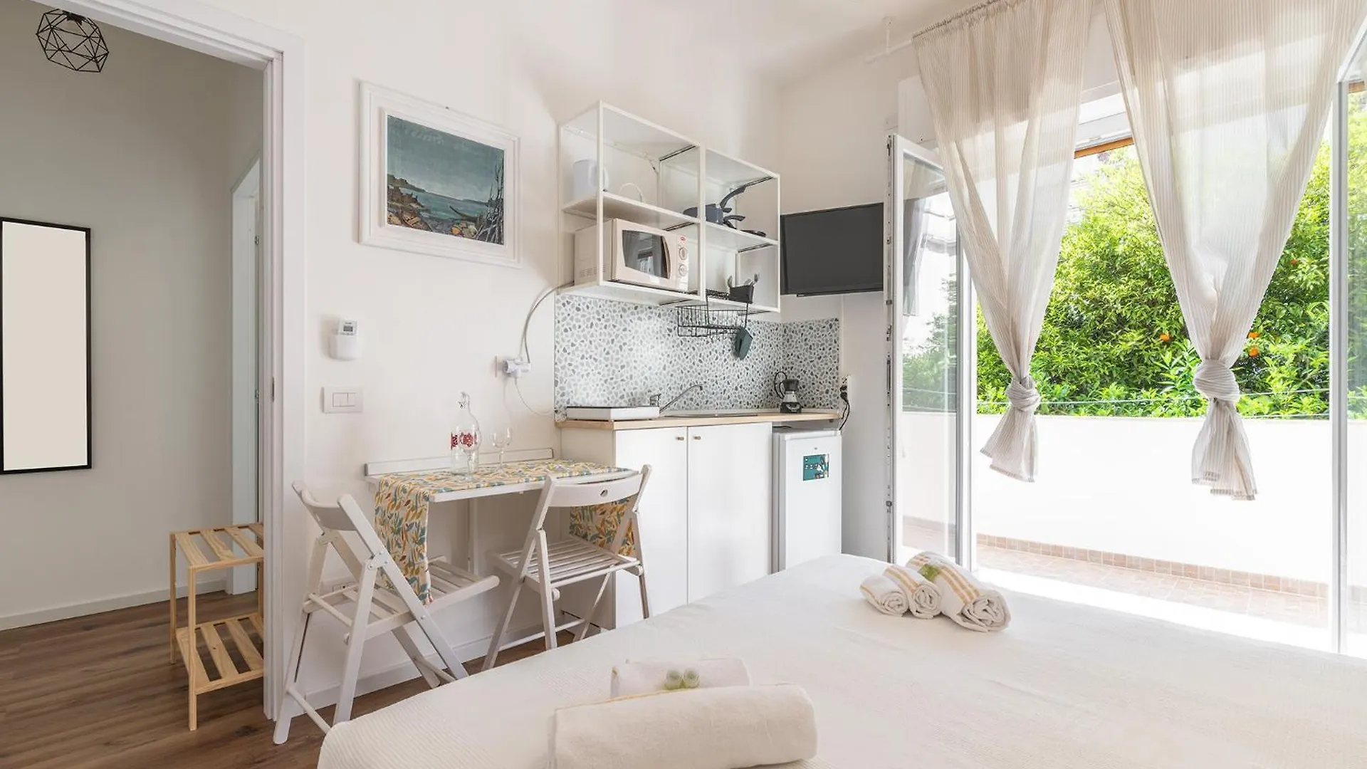 Monteverdi Apartments - Studio 2 Cagliari 0*,